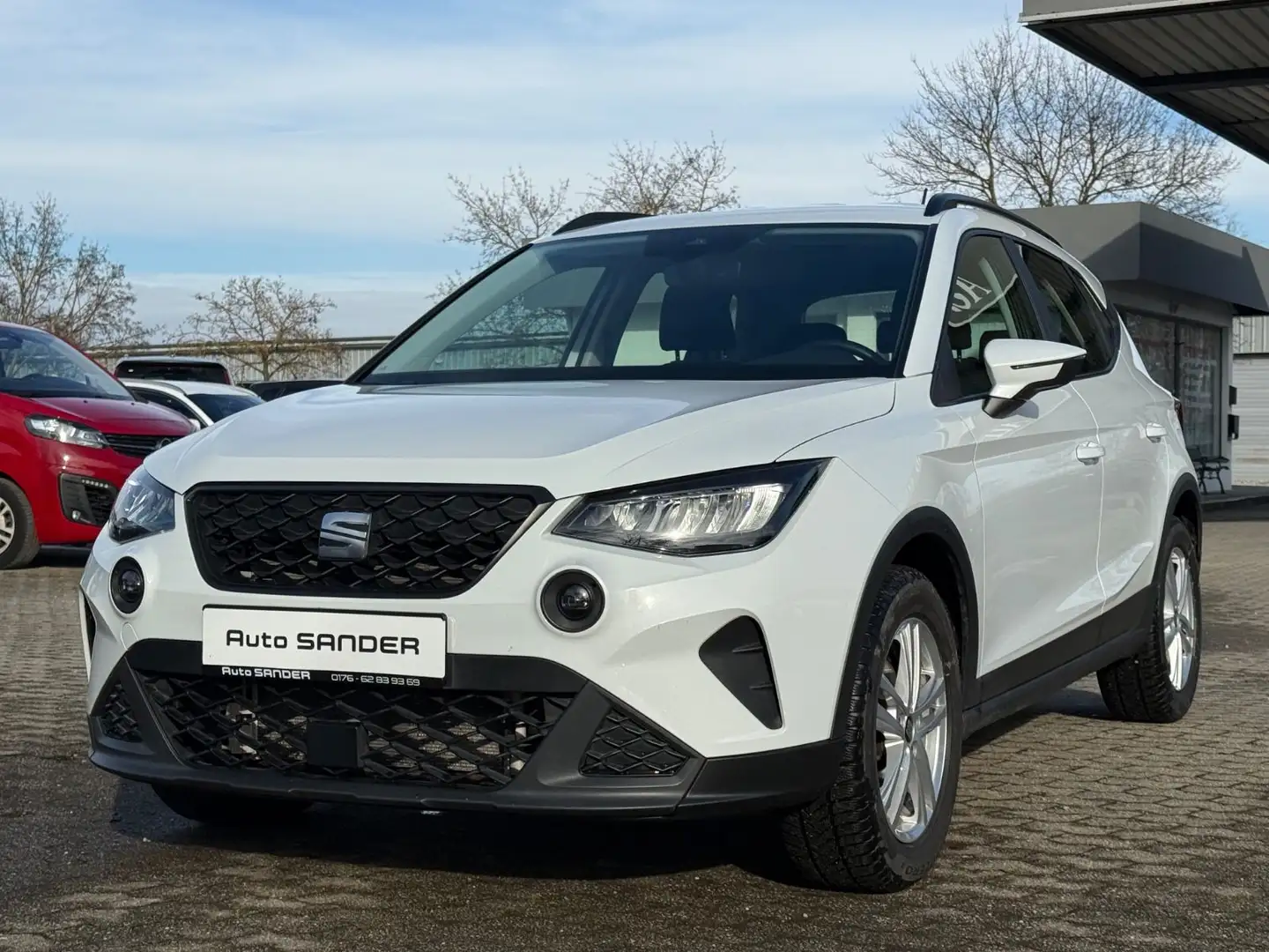 SEAT Arona Style DSG LED TEMPOMAT SHZ CARPLAY Weiß - 1