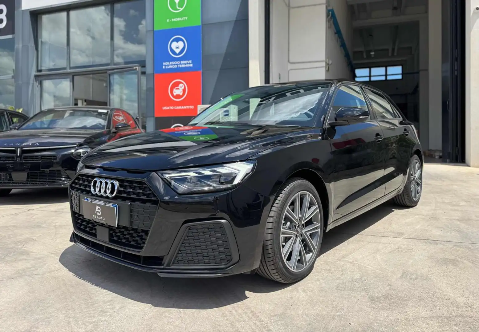Audi A1 SPB 30 TFSI S tronic Identity Black Noir - 1