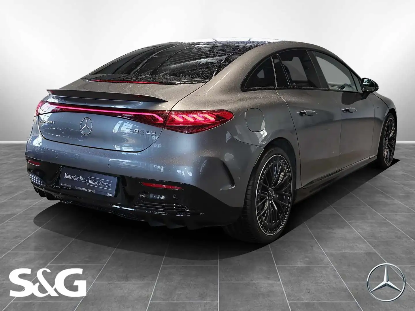 Mercedes-Benz EQE 43 4M PANO+HEADUP+DISTRO+MEMORY+360°+21" Gris - 2