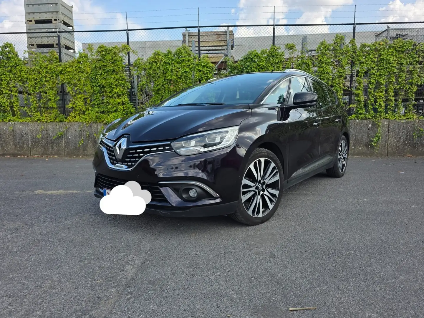 Renault Grand Scenic Scénic 1.6 dCi Energy Initiale Paris EDC - 1
