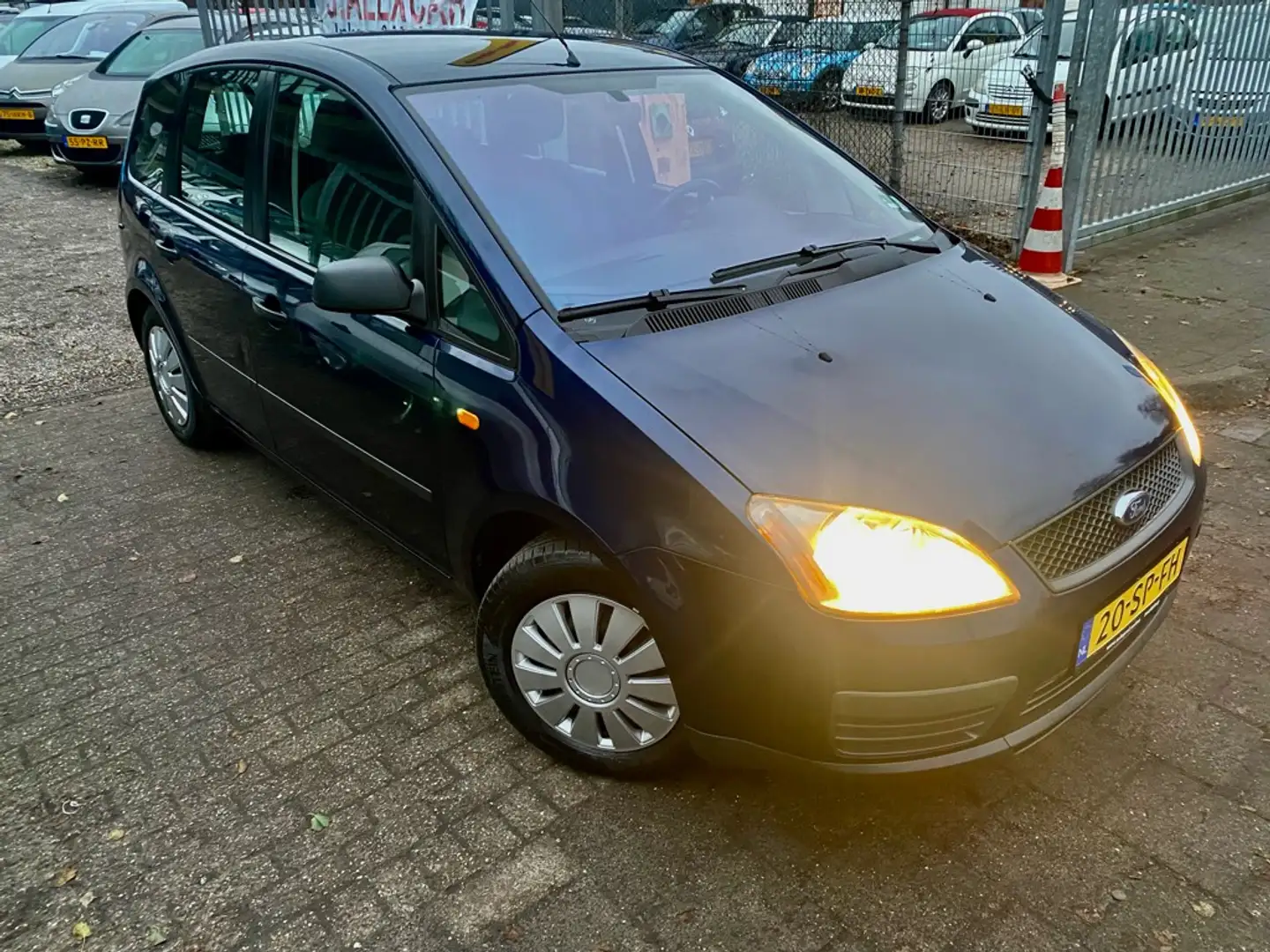 Ford Focus C-Max 1.6-16V Champion Blauw - 1