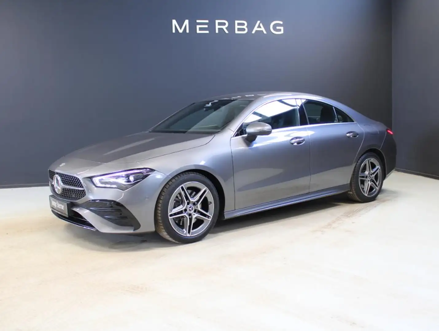 Mercedes-Benz CLA 200 CP *AMG Advanced LED Kamera Ambie KeyGo Grau - 2