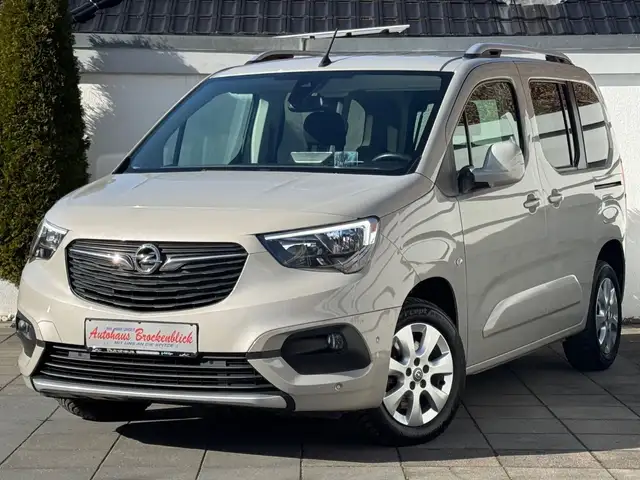 Opel Combo Life E Innovation*Automatik*Kamera*Navi*