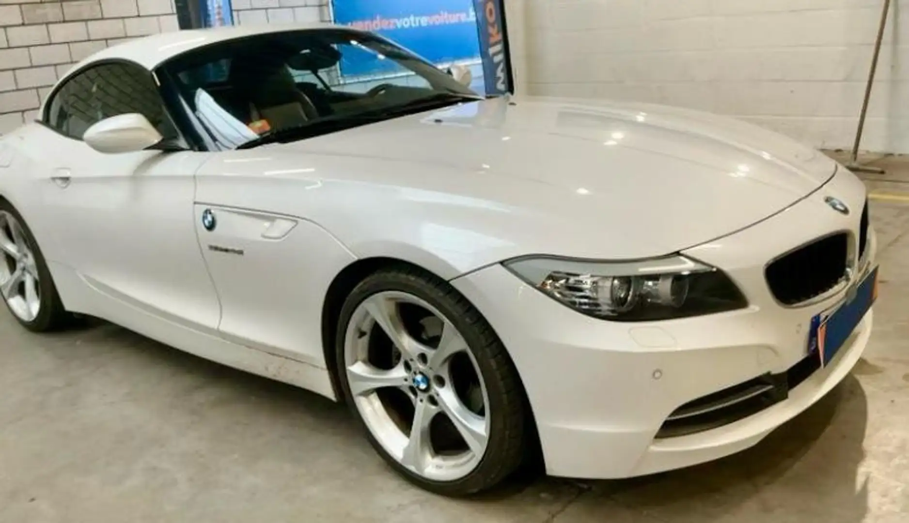 BMW Z4 Z4 sDrive20i INTERNI IN PELLE MARRONE NAVY Bianco - 1