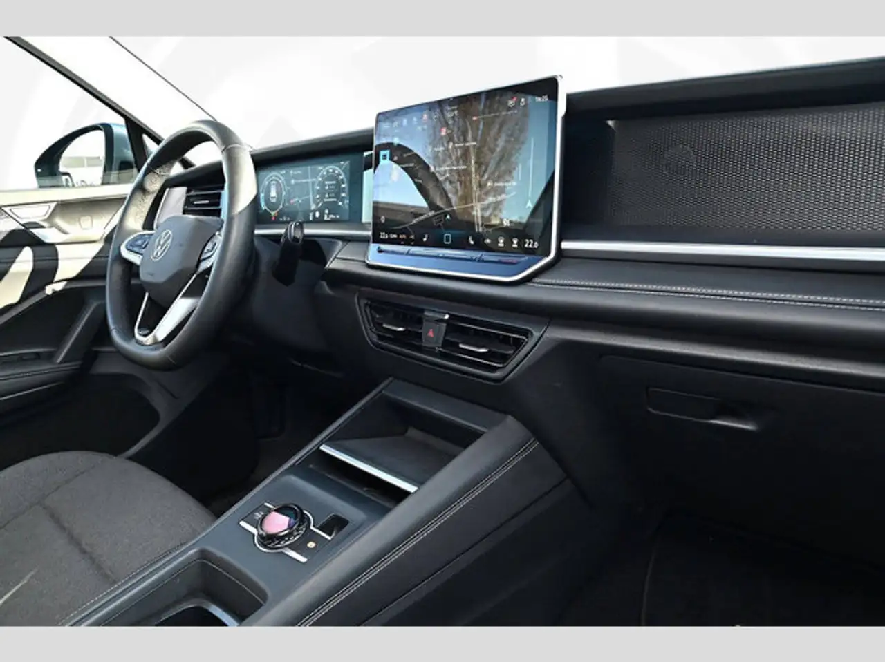 Volkswagen Tayron 2.0 l TDI DSG 4Motion Life eUPE 62500€ 11