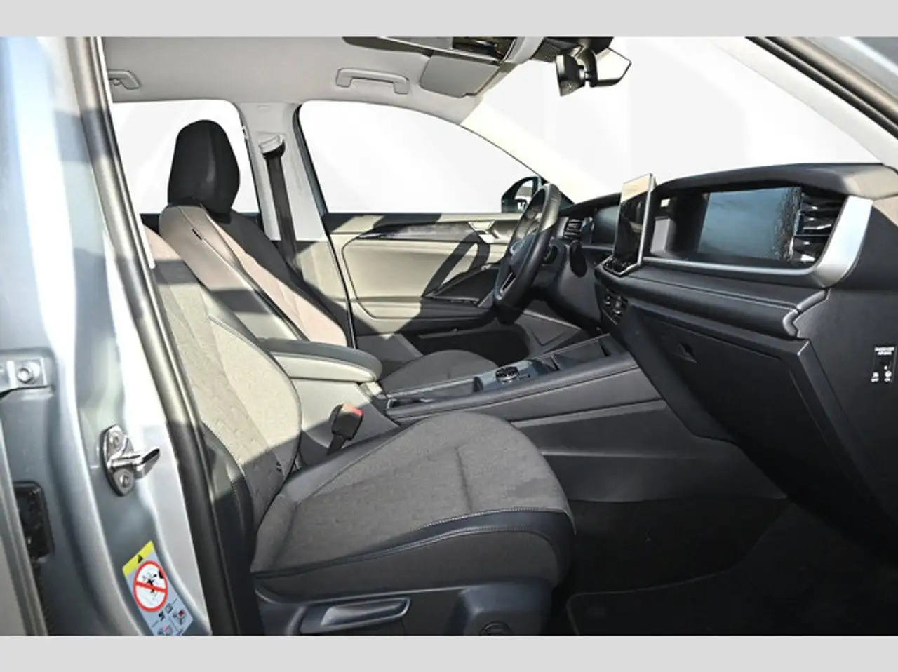 Volkswagen Tayron 2.0 l TDI DSG 4Motion Life eUPE 62500€ 6