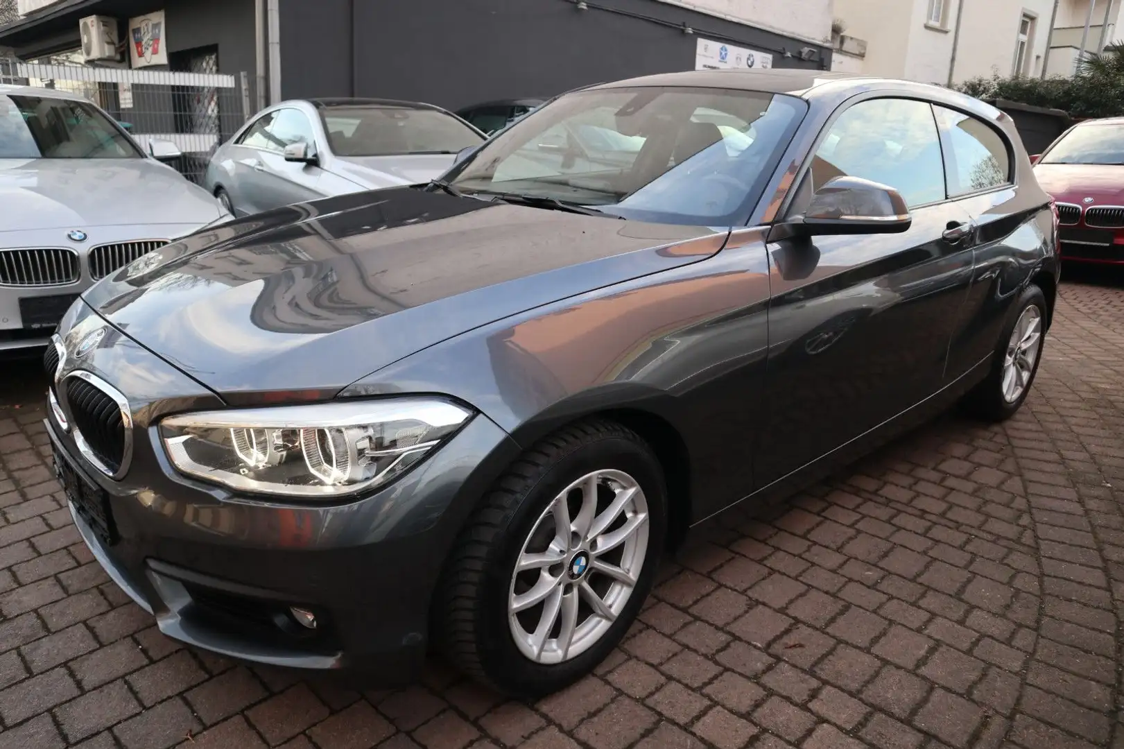 BMW 118 i Advantage  Leder /Schiebedach/LED Gris - 1