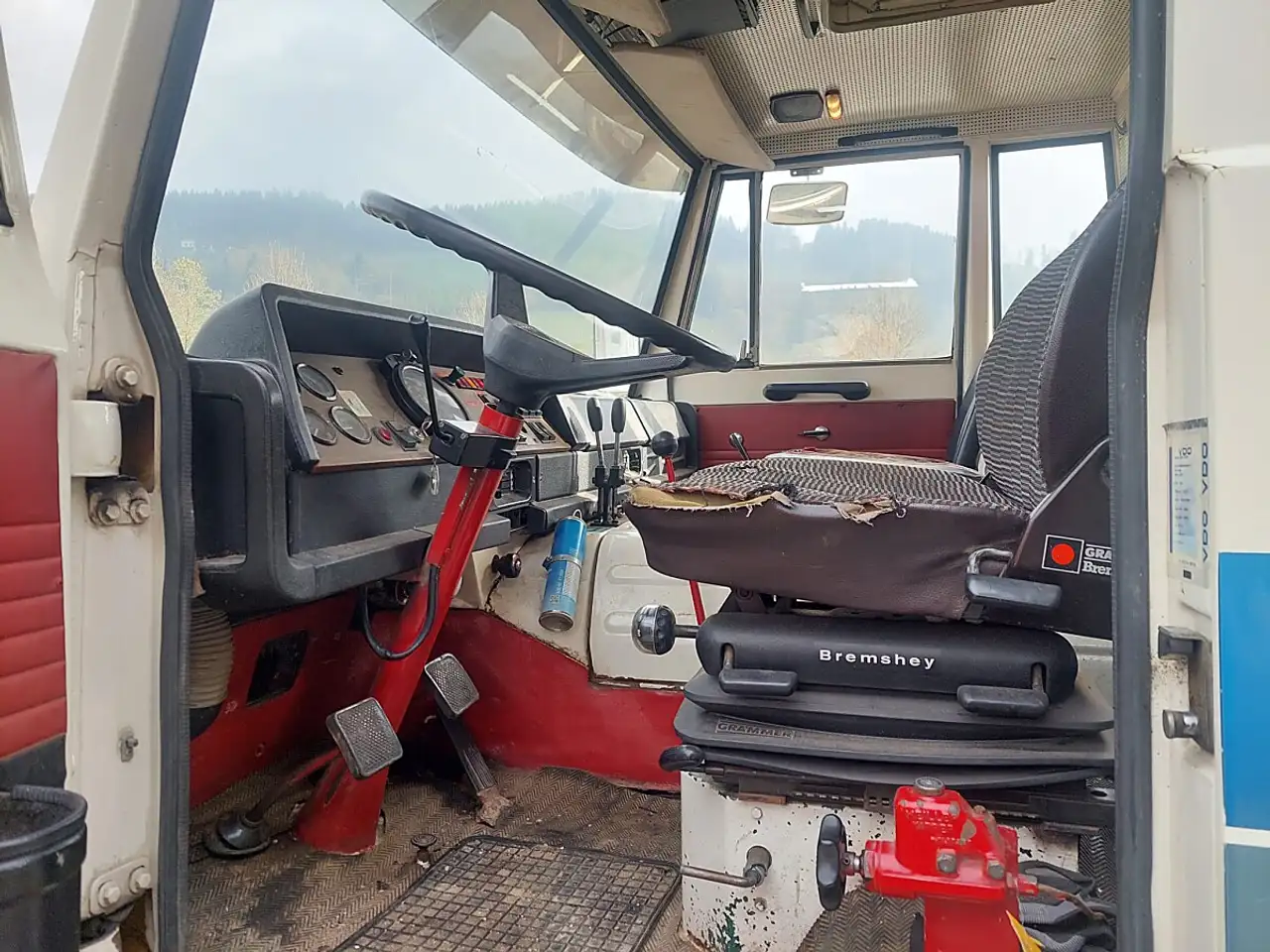 Steyr 790, 4x4, mit Sperre, Kipperaufbau, foto 5