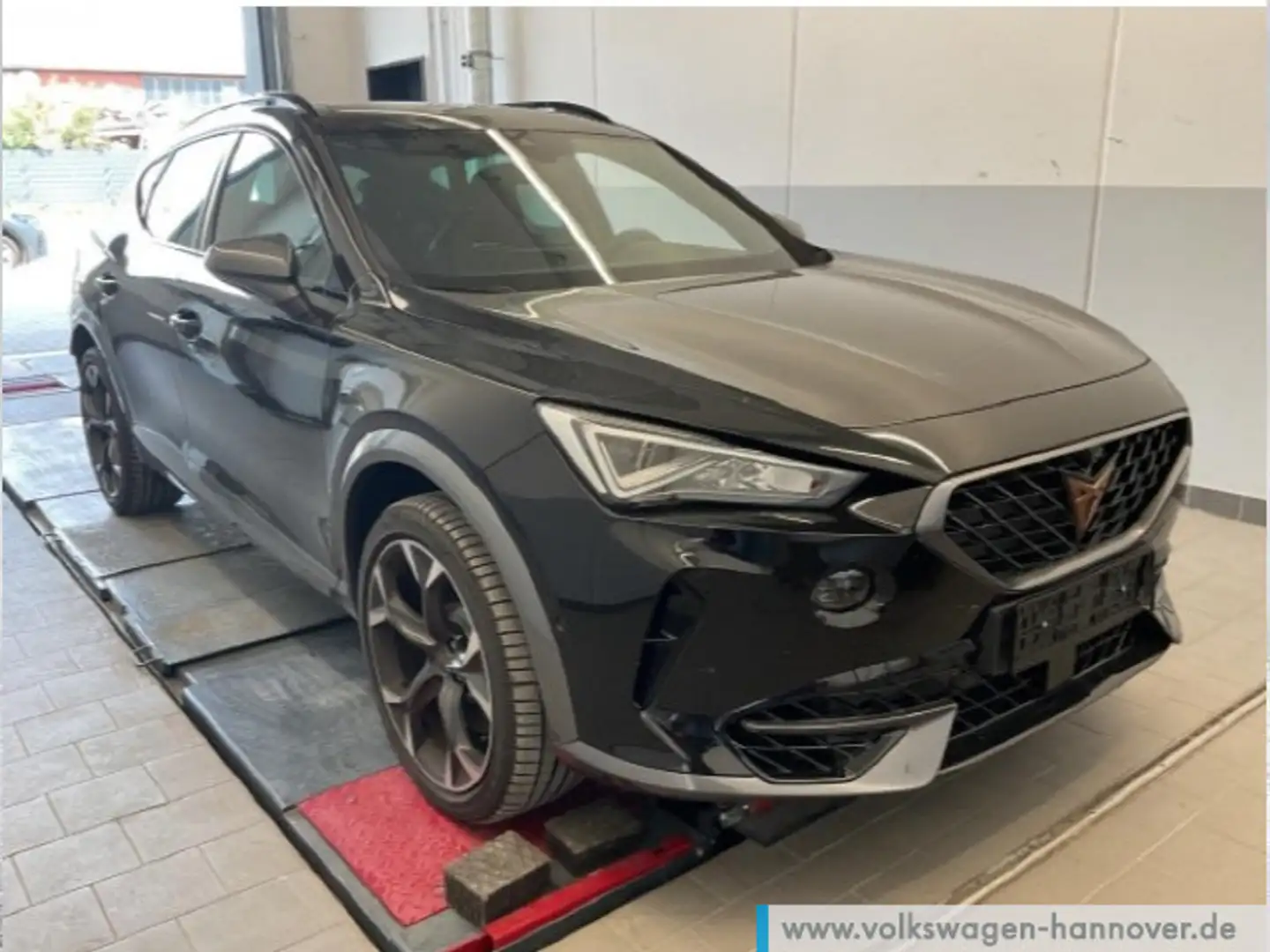 CUPRA Formentor 2.0 TSI DSG VZ 4Drive AHK Pano LED Kam Schwarz - 2