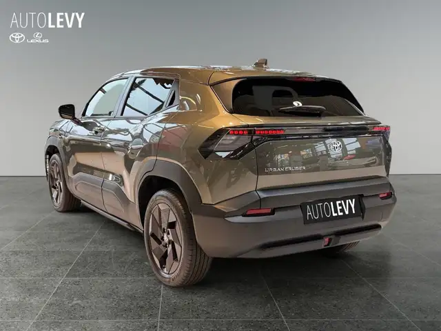 Toyota Urban Cruiser view 6