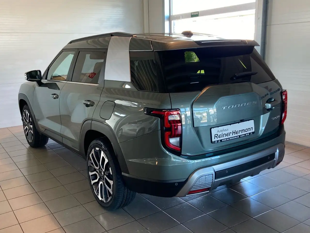 SsangYong Torres 1.5 Forest Edition 2WD AT LEDER NAVI KAMERA 20" 4