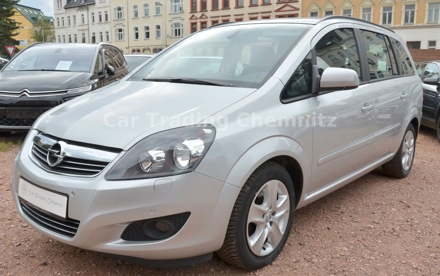 Opel Zafira B Family 1.6 Klima Sitzheizung 1. Hand Argent - 1