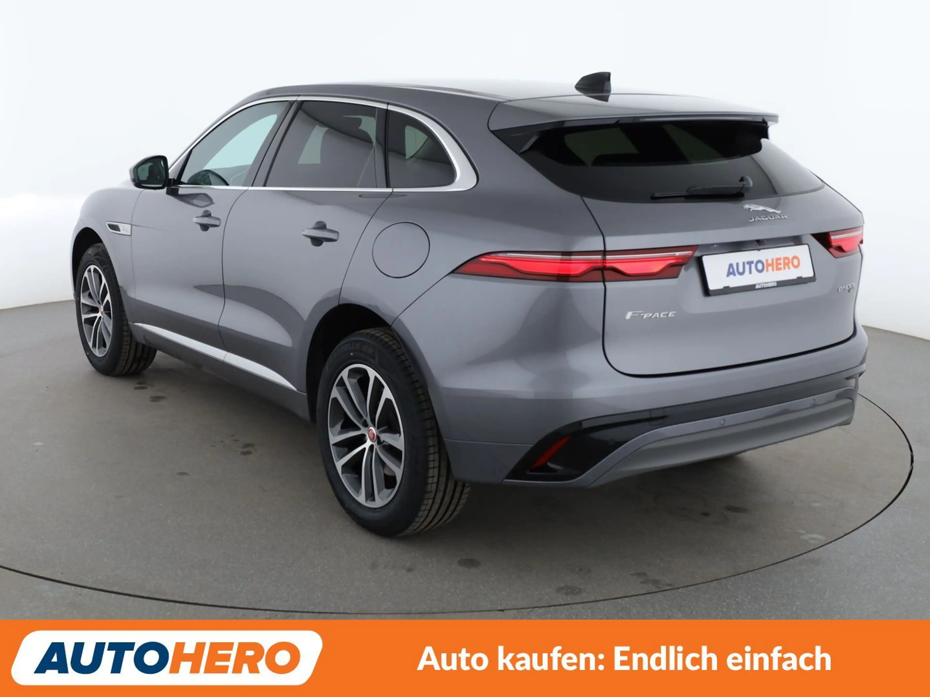 Jaguar F-Pace P400e Plug-in Hybrid R-Dynamic S AWD Aut.*NAV*ACC* — photo 4