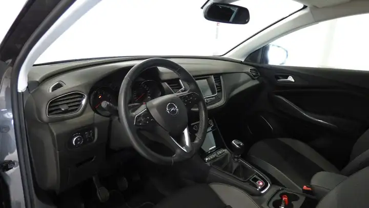 Opel Grandland X Design Line 1,2 Turbo S/S MT6 2021, foto 16