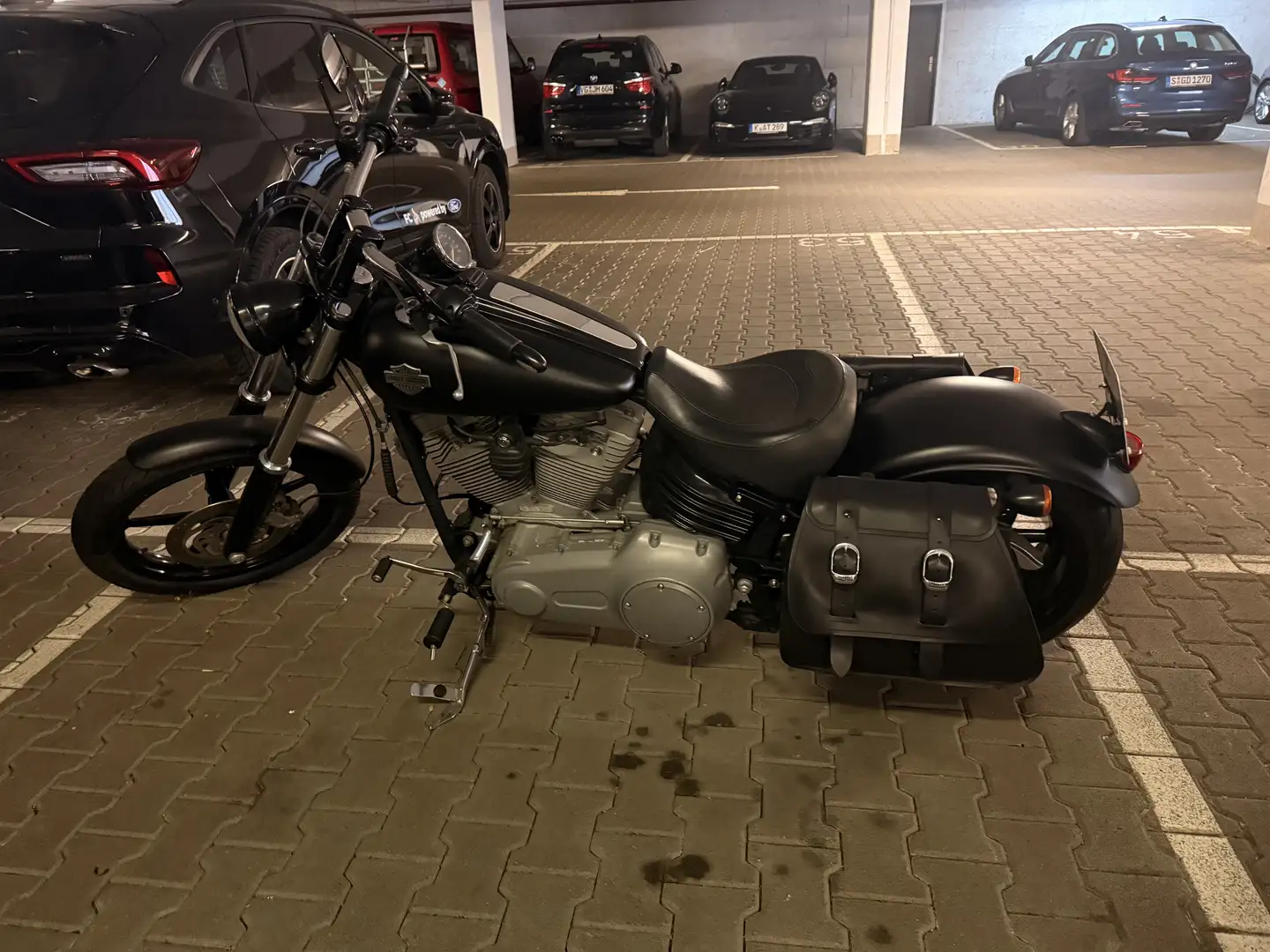 Harley-Davidson Rocker C FXCW - 1