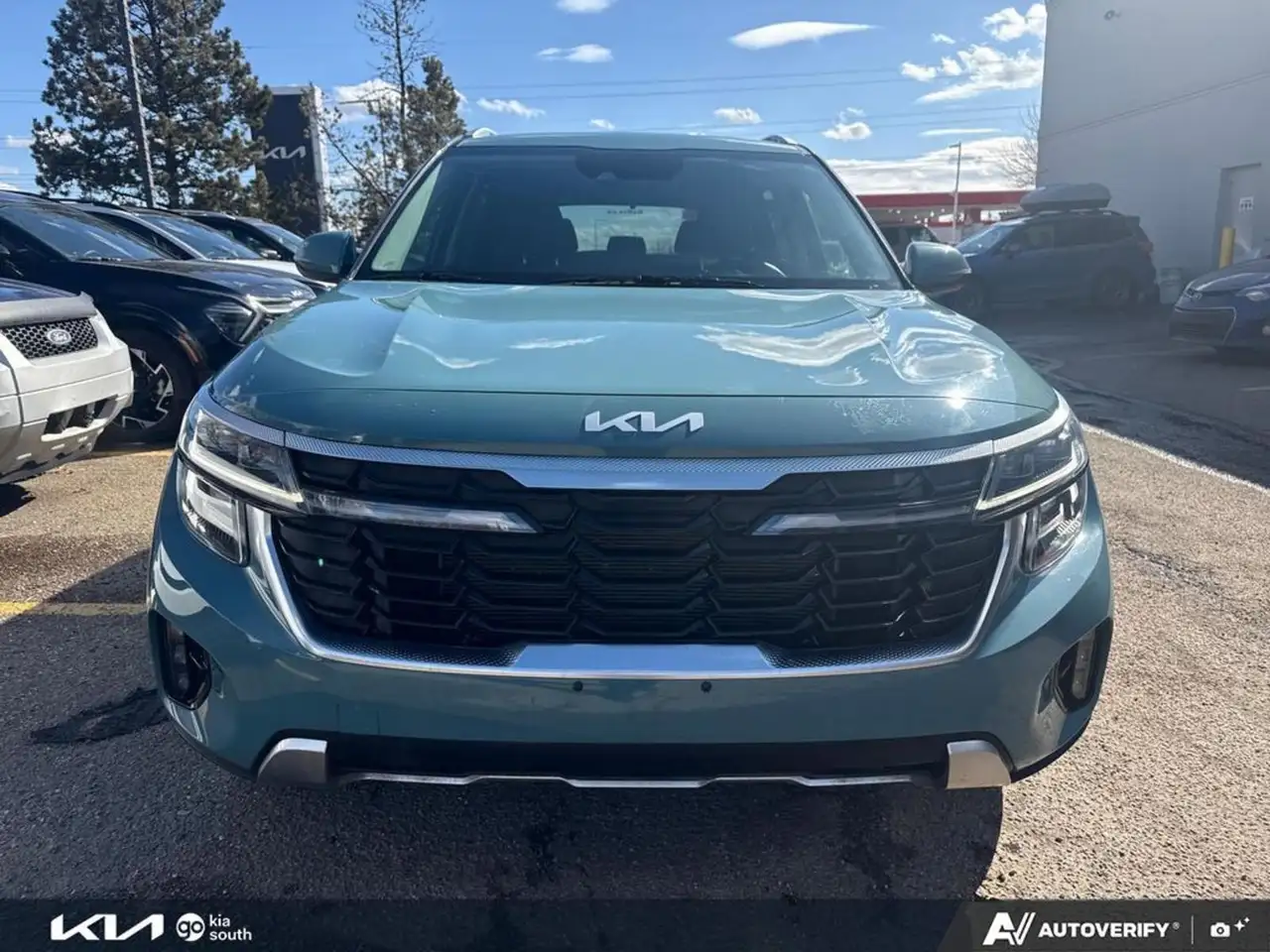 Kia Seltos снимка Kia Seltos
