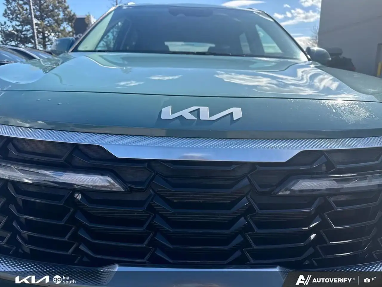 Kia Seltos снимка Kia Seltos
