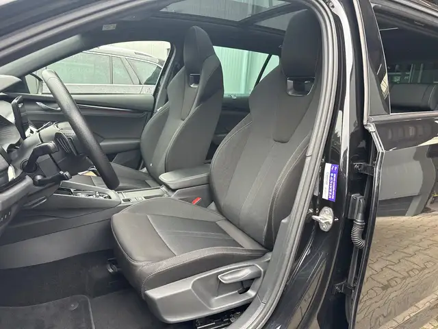 Skoda Octavia view 11