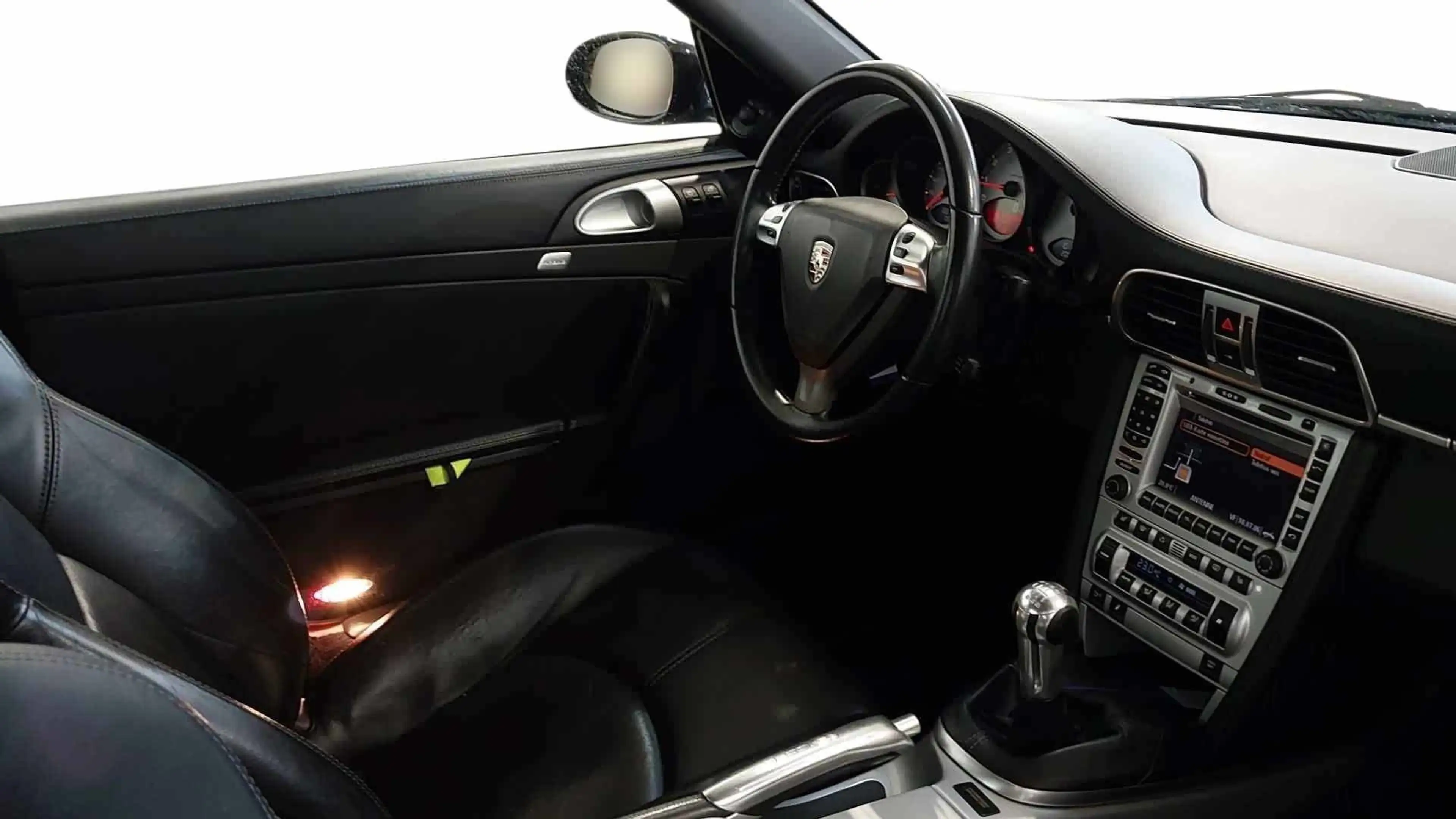Porsche 997 Carrera 4 S Coupe — photo 10