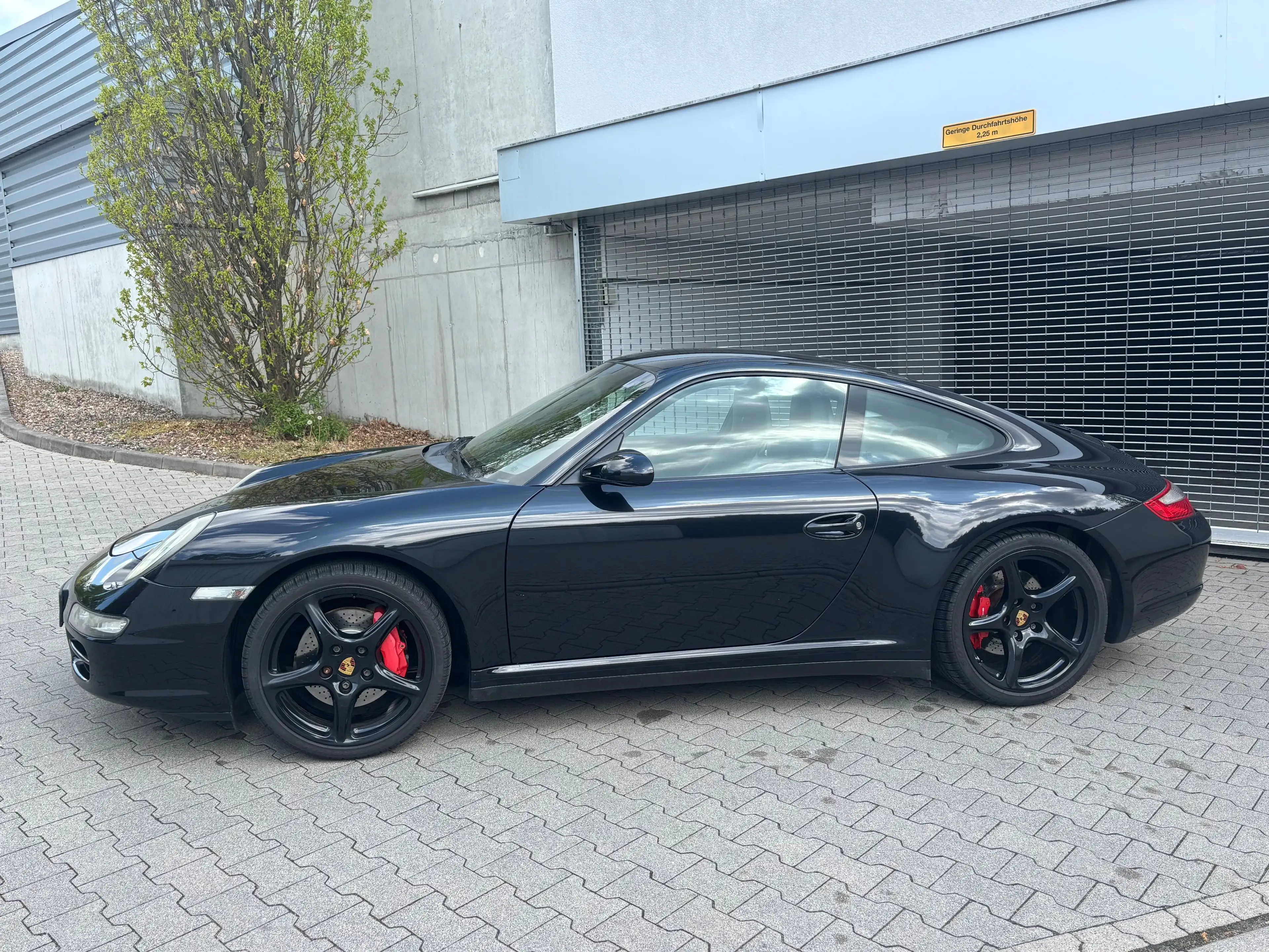 Porsche 997 Carrera 4 S Coupe — photo 6