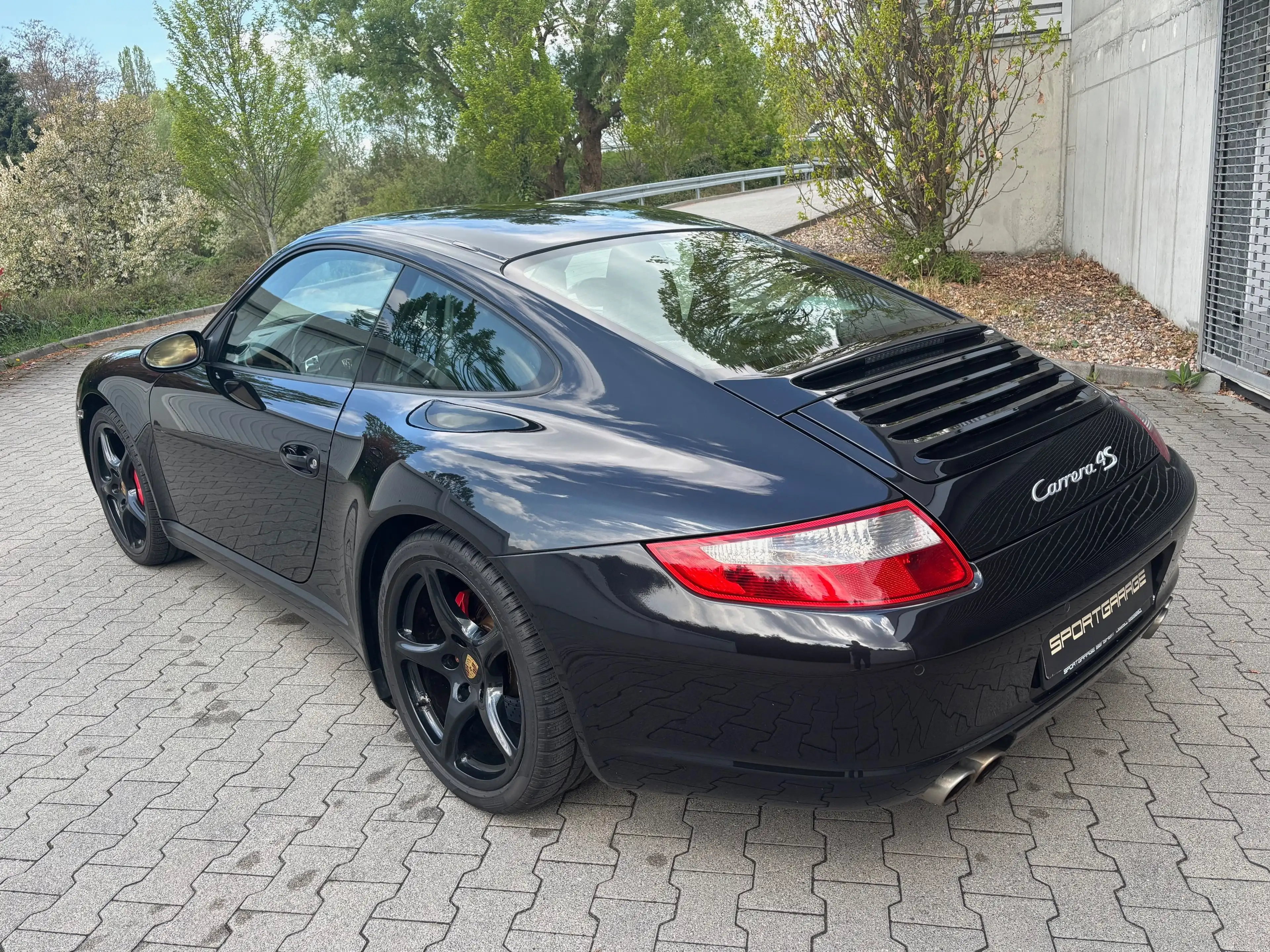Porsche 997 Carrera 4 S Coupe — photo 5