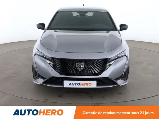 Peugeot 308 view 9
