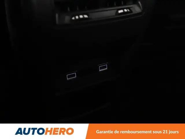Peugeot 308 view 14