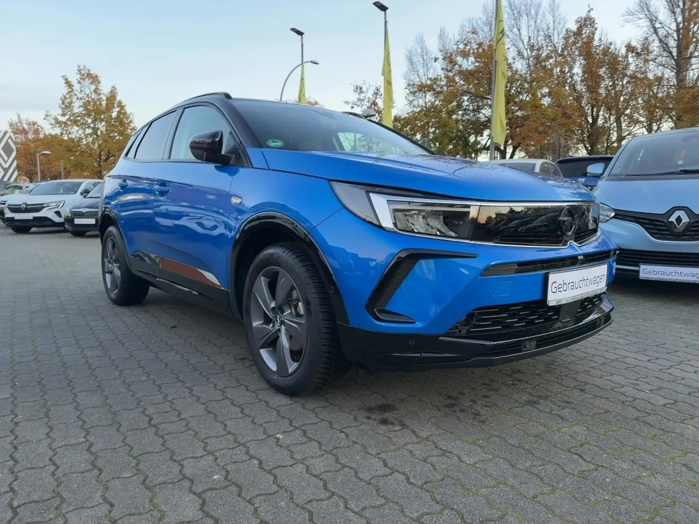 Opel Grandland X X GS 1.2T Alcantara Navi Blau - 2