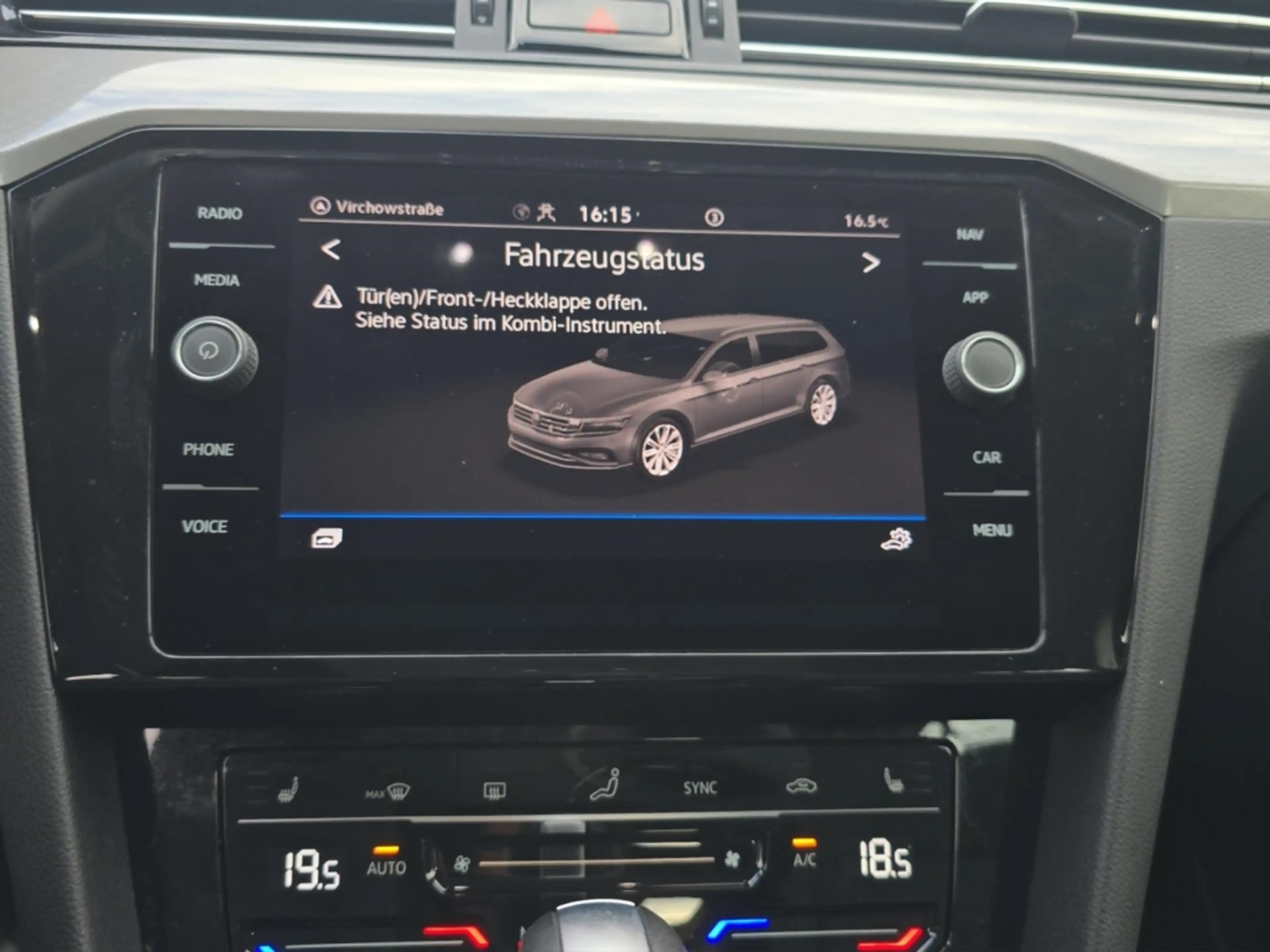 Volkswagen Passat Variant 2.0 TDI Business Alu LED Kamera Navi ACC Sitzh. — photo 15