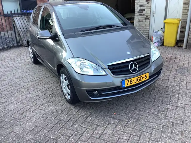 Mercedes-Benz 150 BLUEEFF CLASSIC