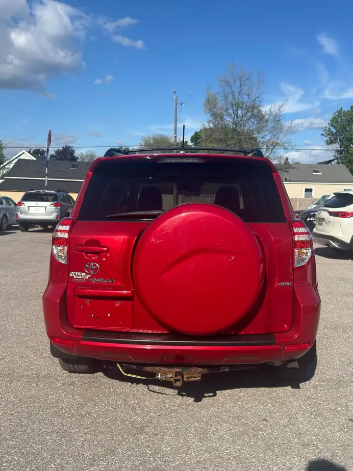 Toyota RAV 4 снимка Toyota RAV 4