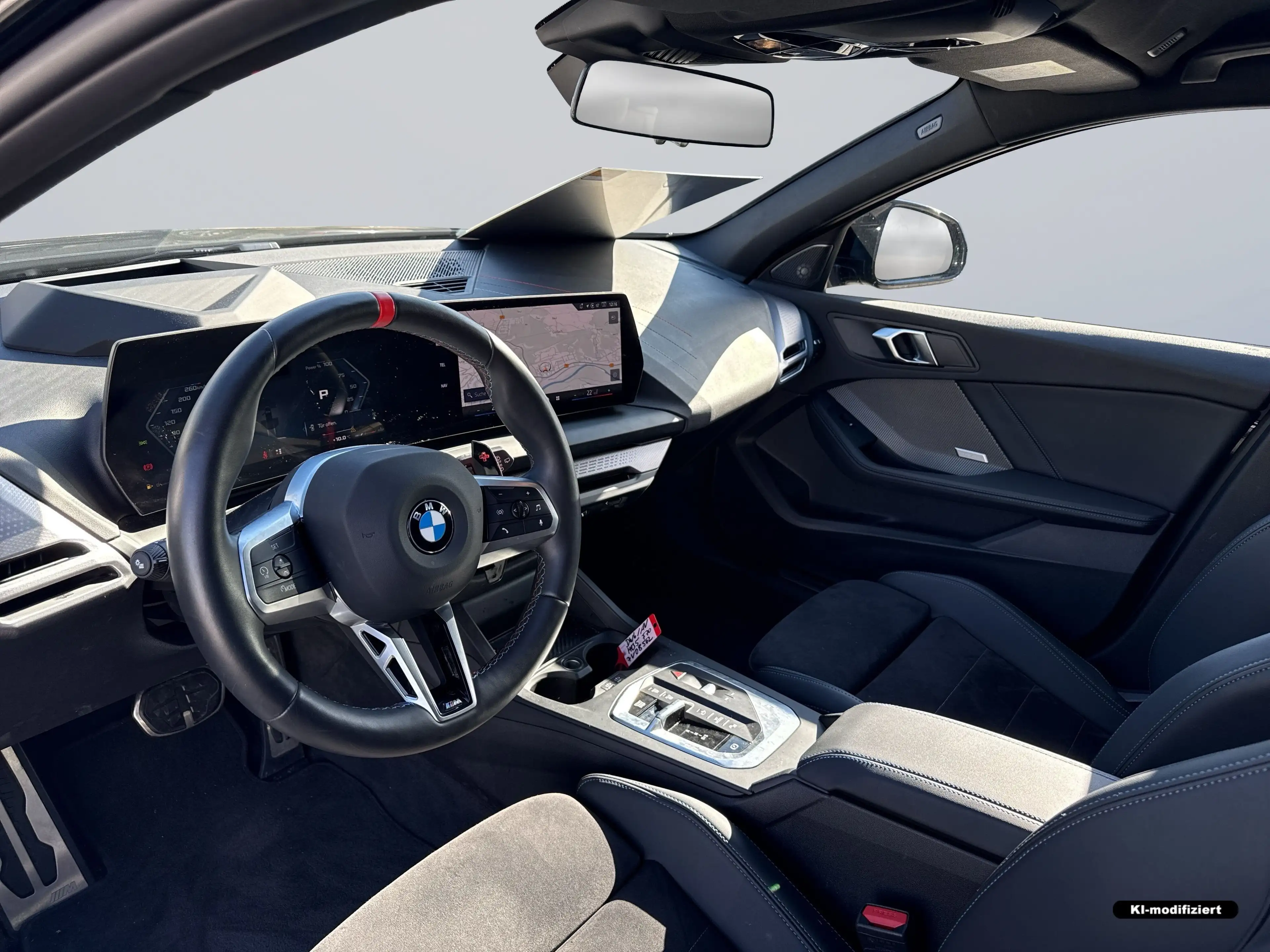 BMW 135 M135 xDrive Hatch — photo 8