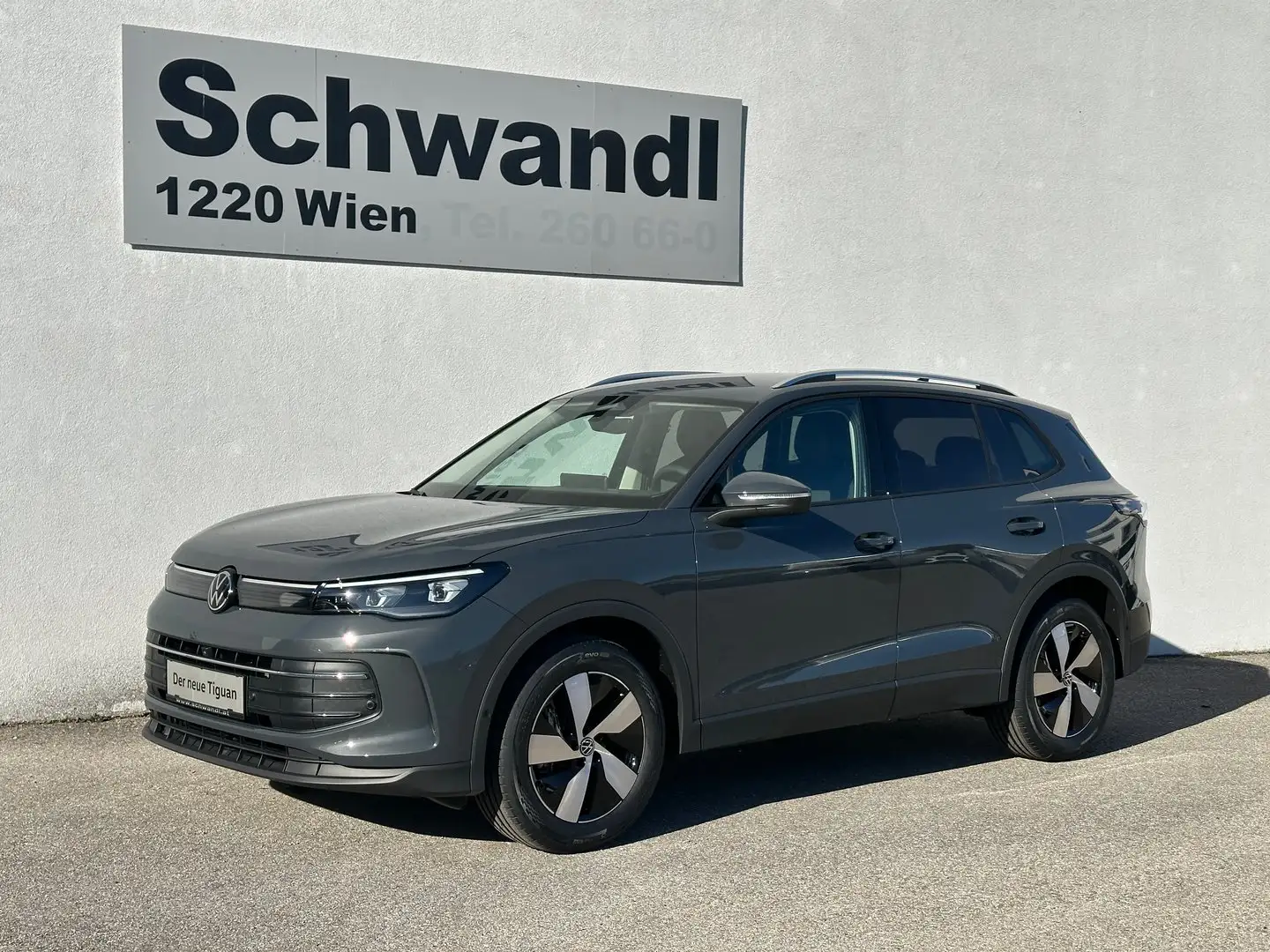 Volkswagen Tiguan Friends eTSI DSG Grau - 1