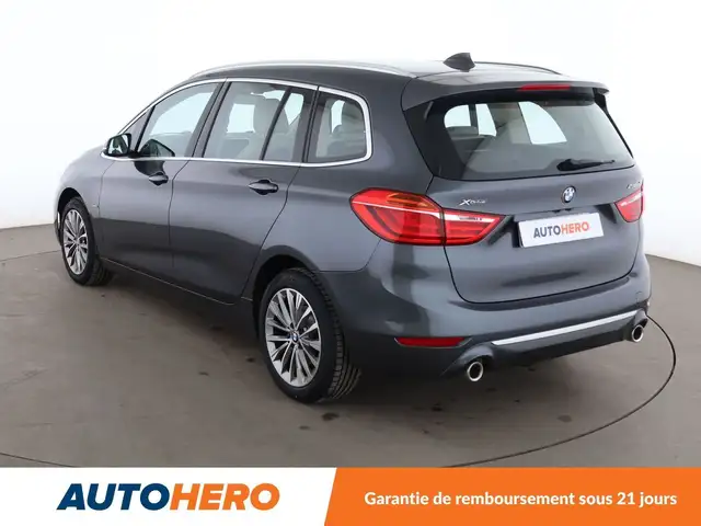 BMW 2 Series view 4