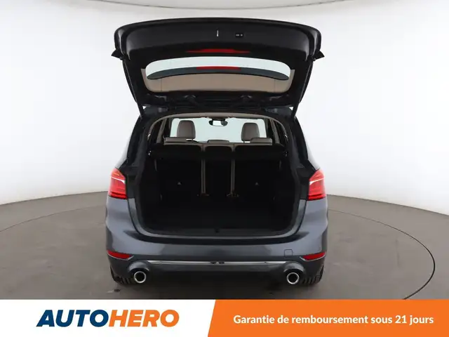 BMW 2 Series view 16