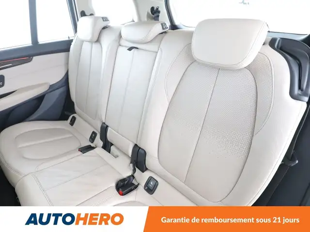 BMW 2 Series view 14