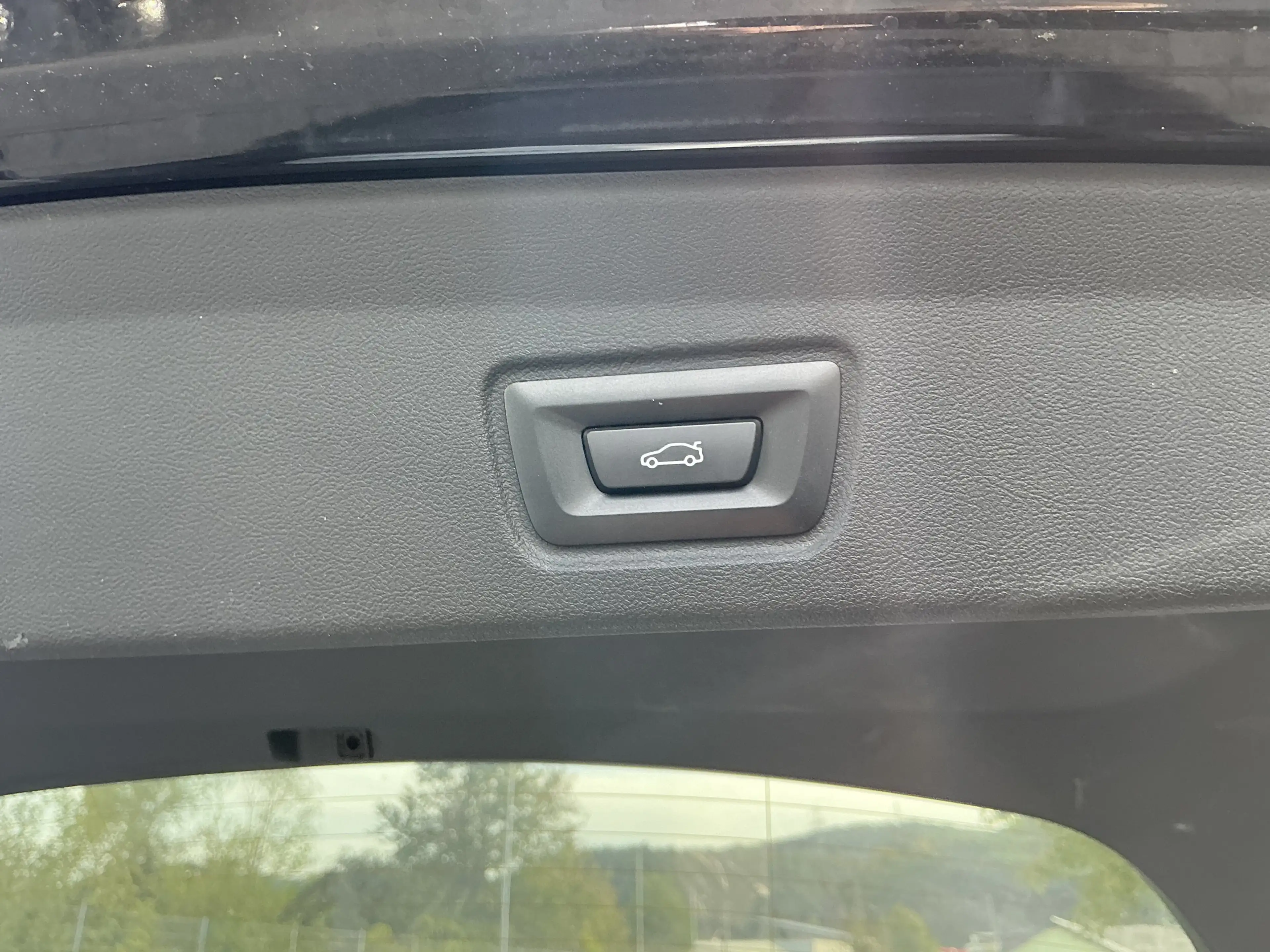 BMW i4 35 M-Sport Pro Leder R.Cam Ambiente Laser ACC — photo 4