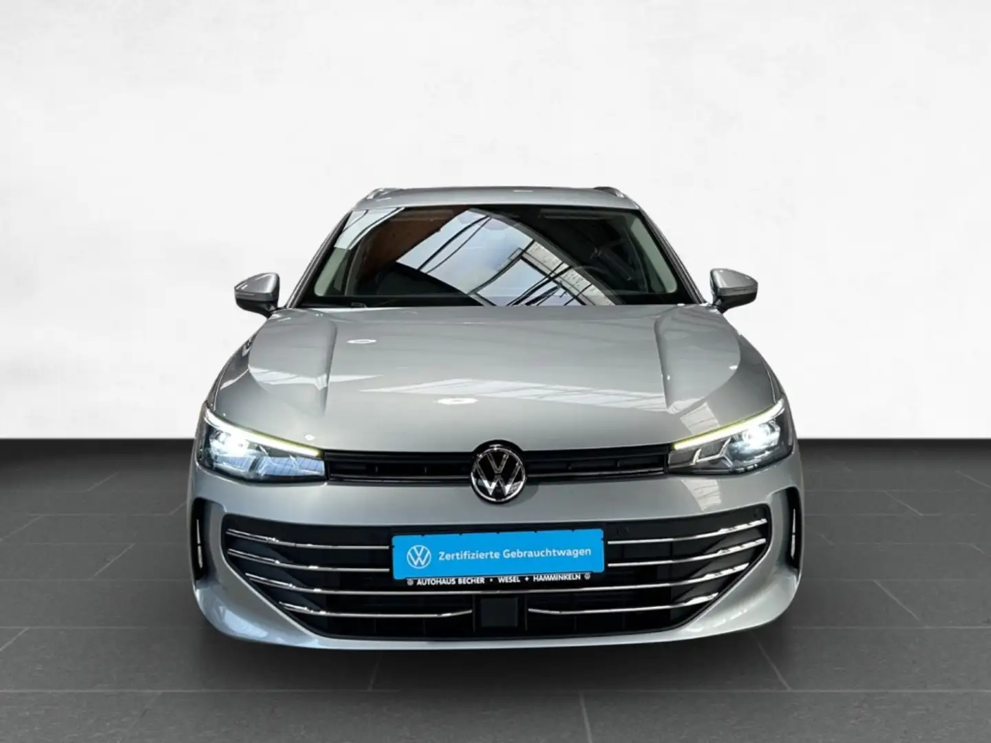 Volkswagen Passat Variant 2.0 TDI DSG Business /AHK/Navi/IQ Silber - 2