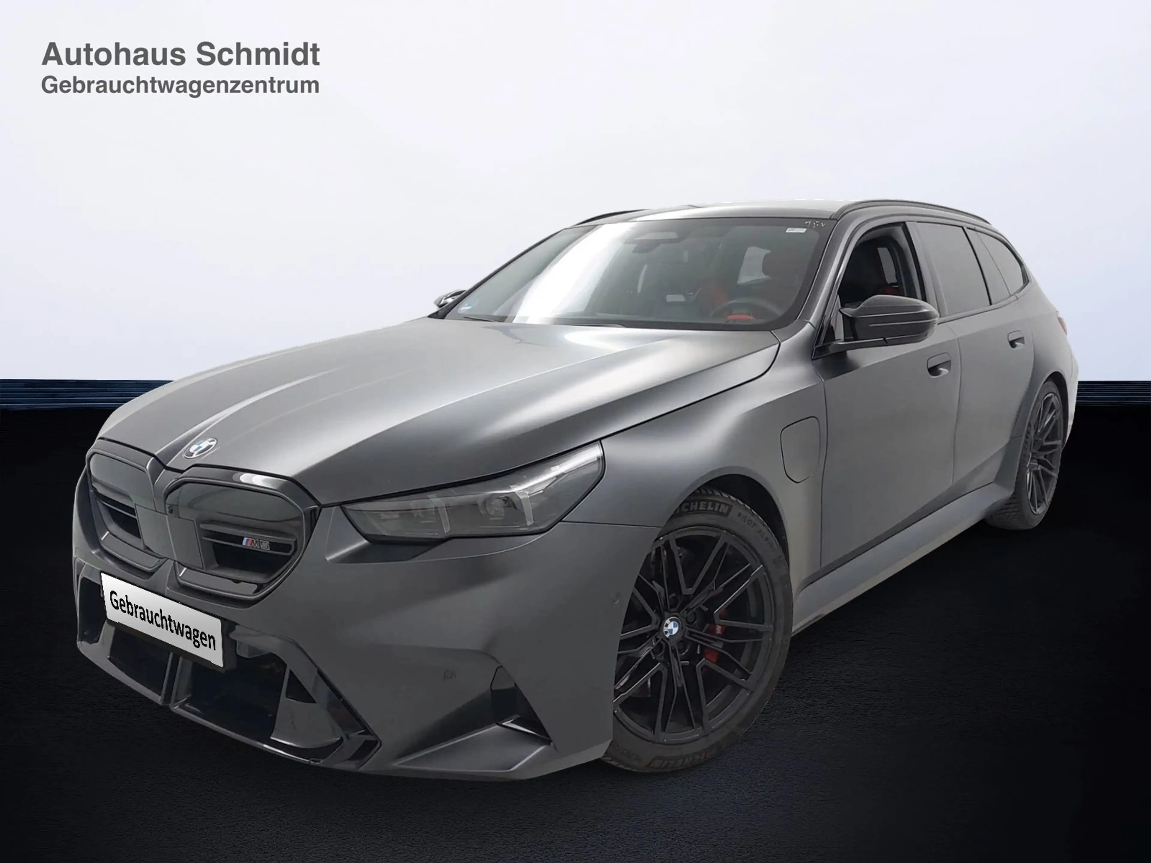 BMW M5 Touring — photo 2