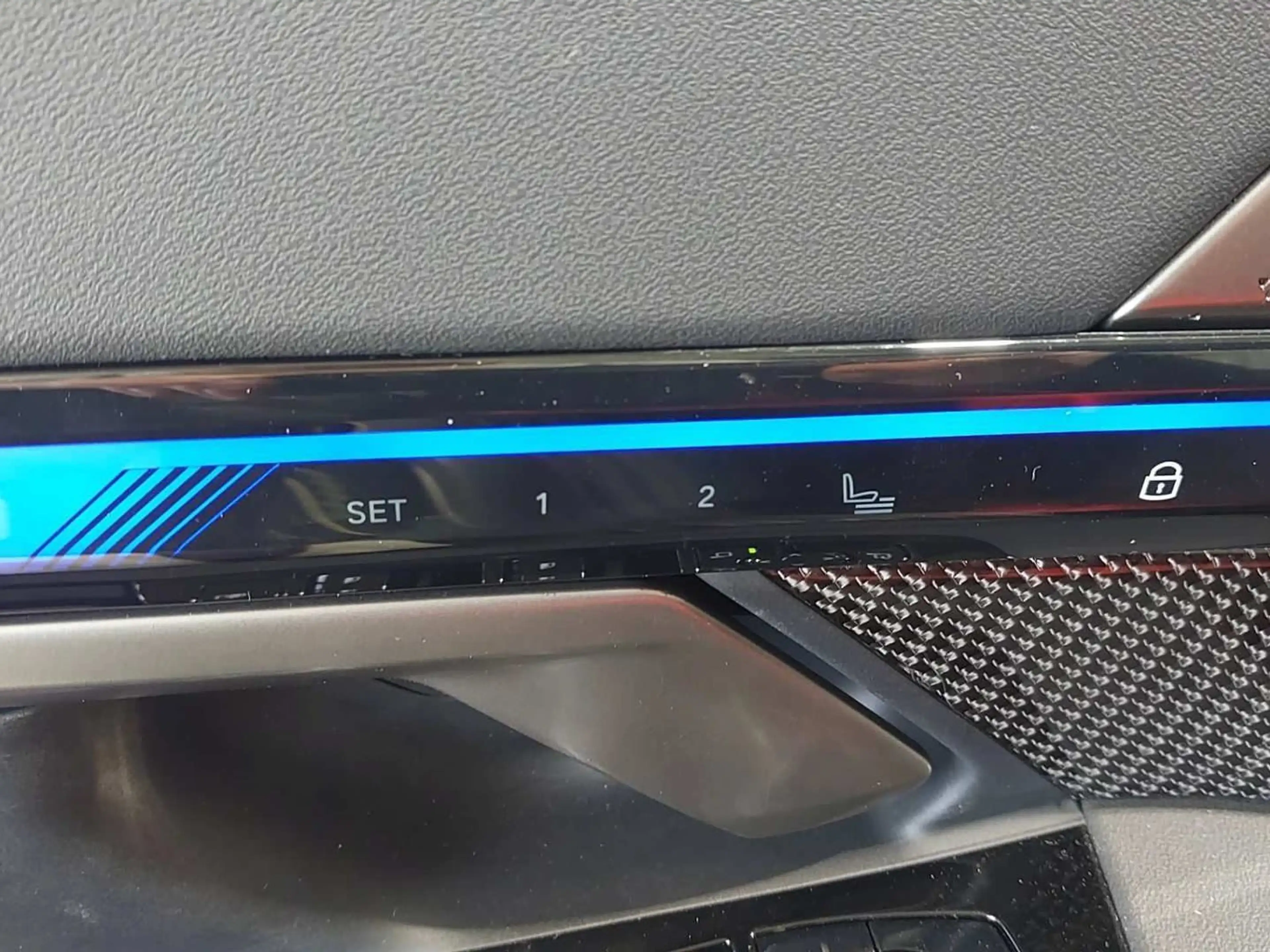 BMW M5 Touring — photo 10