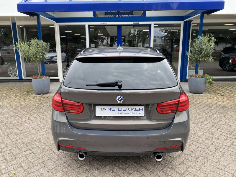 BMW 340 3-serie Touring 340i xDrive Edition Sport Line Sha — photo 4
