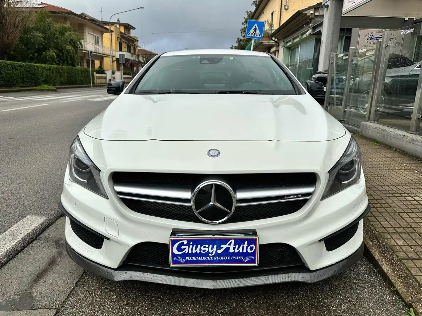 Mercedes-Benz CLA 45 AMG S.W. 4Matic Bianco - 2