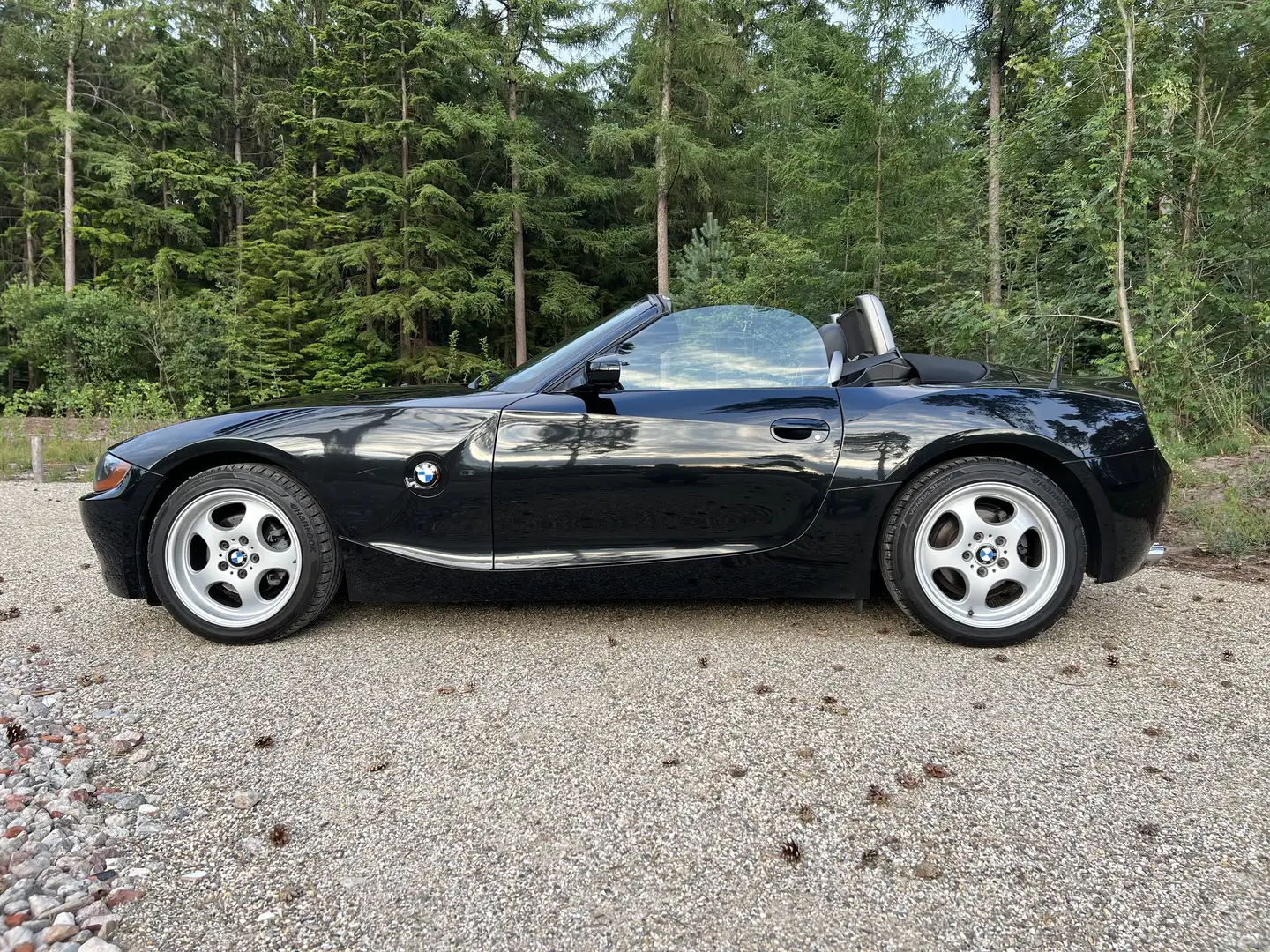 BMW Z4 2.2i Handgeschakeld, historie beschikbaar Zwart - 2