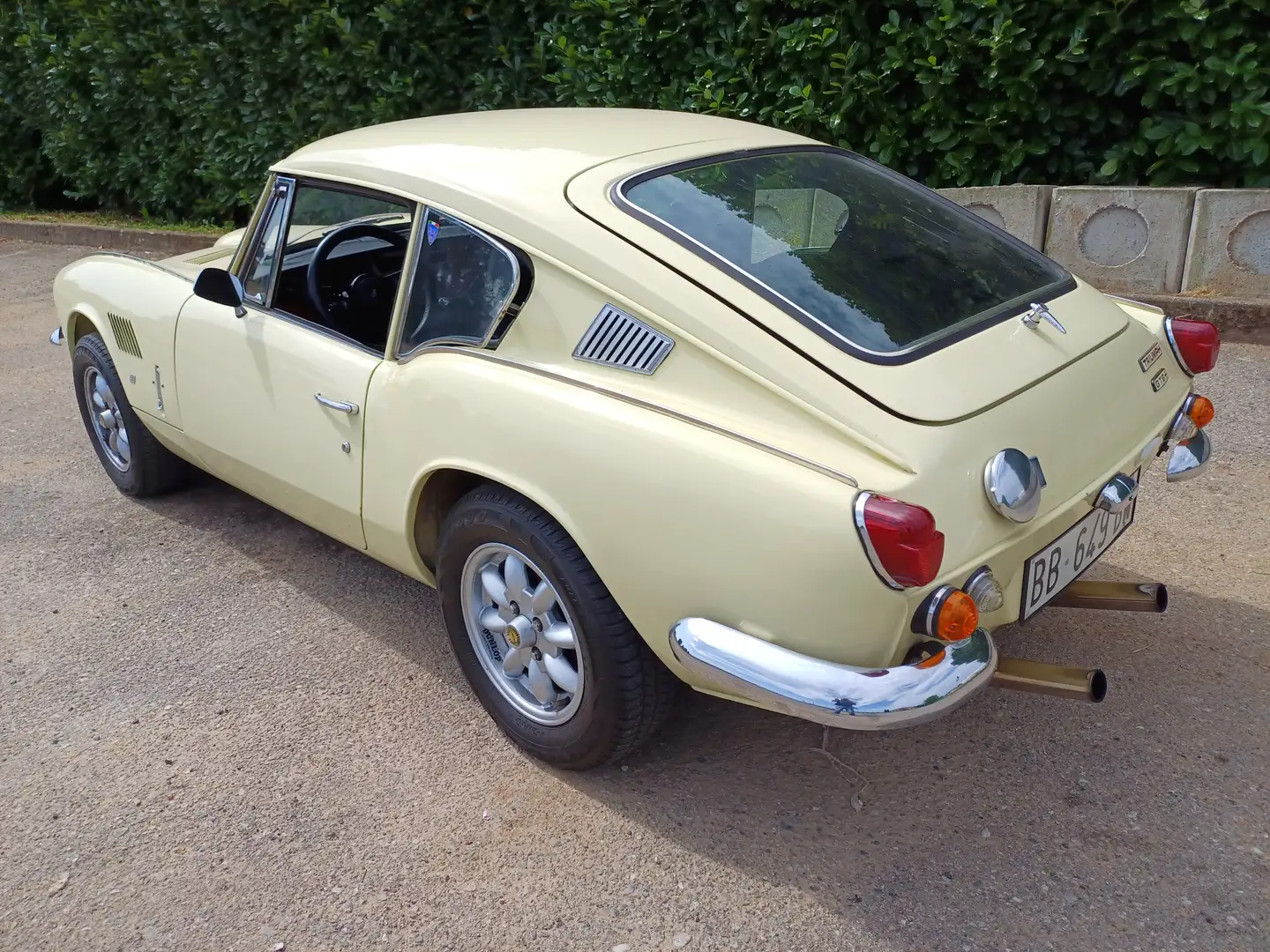 Triumph GT6 MK2 Jaune - 2