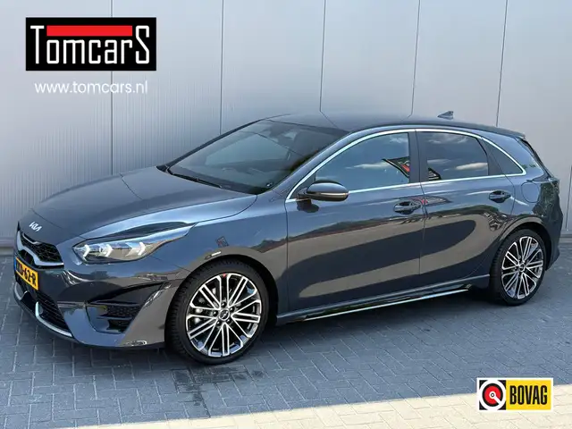 Kia Ceed / cee'd 1.5 T-GDi 140PK Automaat GT-Line 12-2025!/Navigati