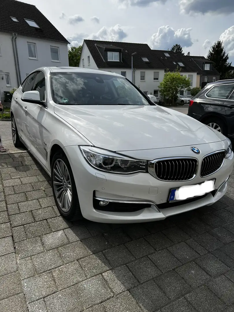 BMW 320 320i GT Aut. Luxury Line Weiß - 1
