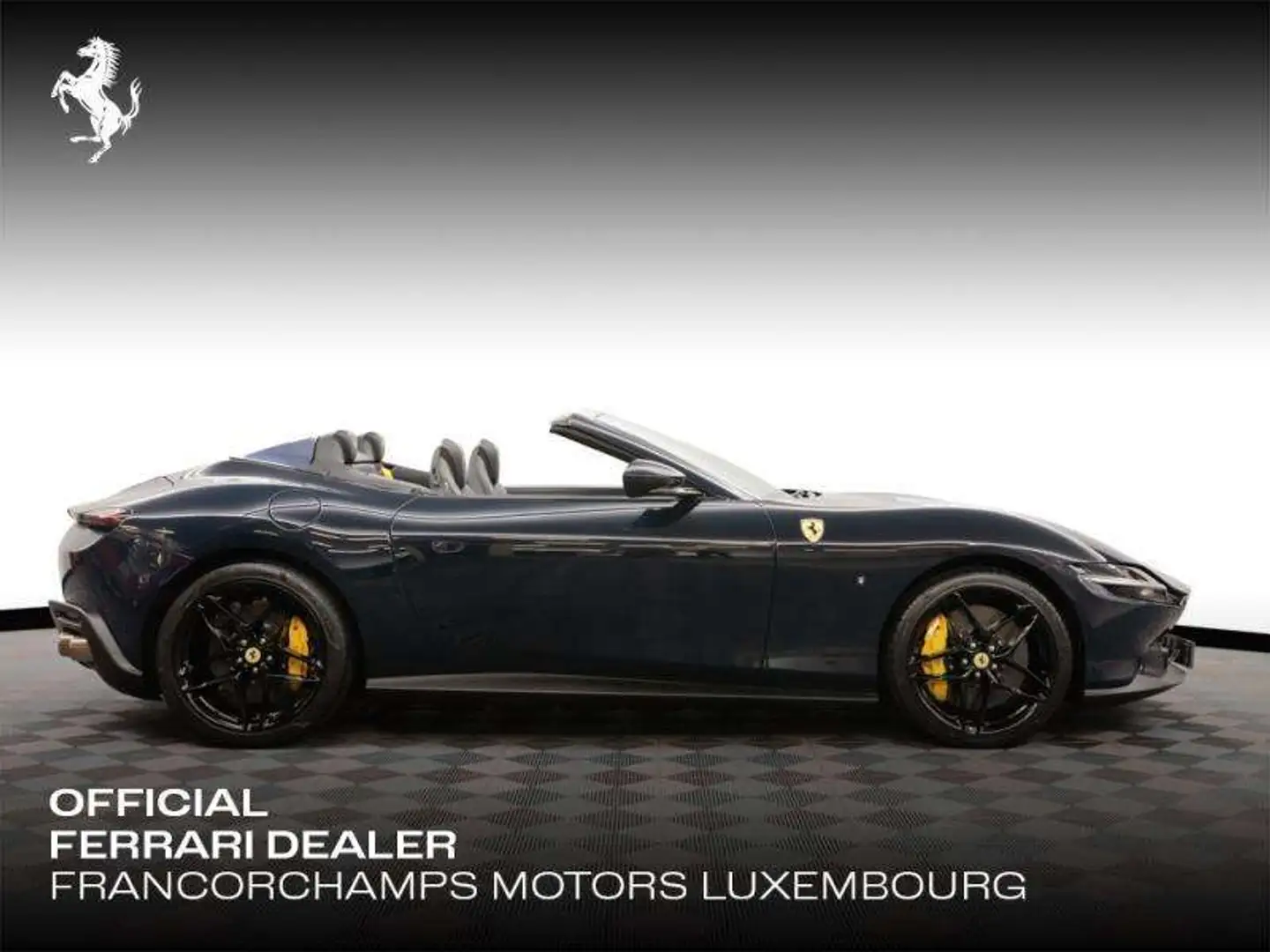 Ferrari Roma Spider Niebieski - 2