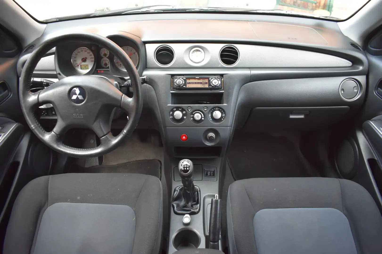 Mitsubishi Outlander Sport 2.0 Invite+ '08 08-2026 APK Cruise Gris - 2