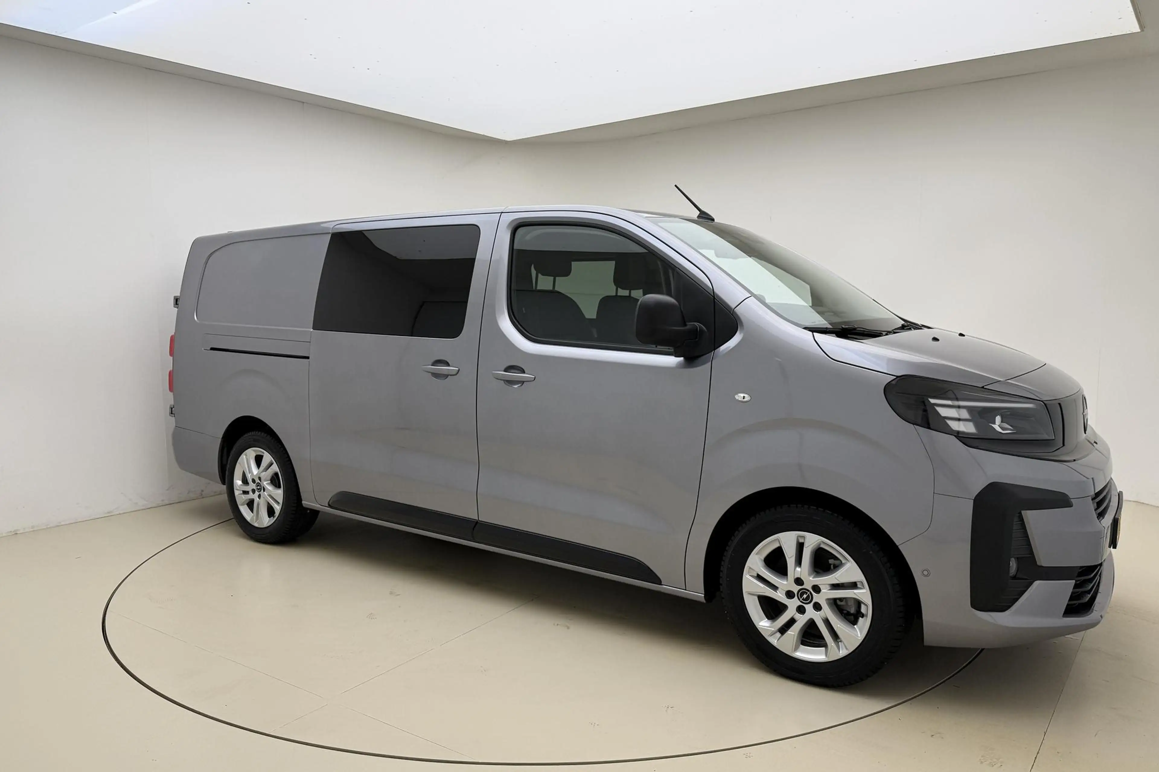 Opel Vivaro-e Electric L3 75 kWh DC | Schuifdeur links | Laadrui — photo 4