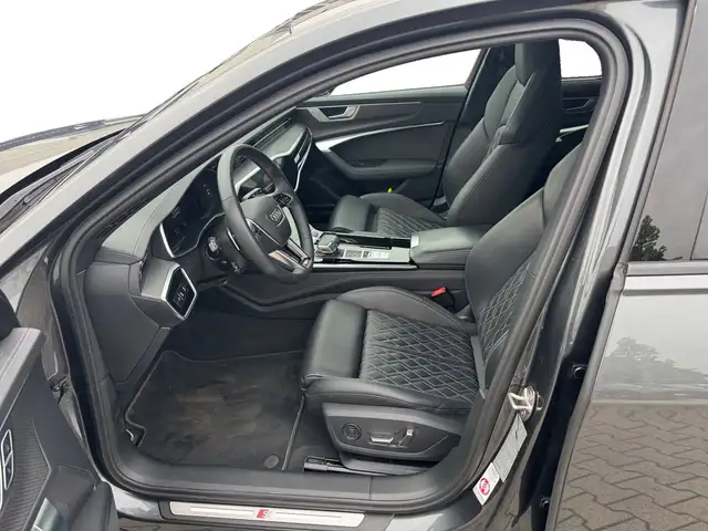 Audi S6 view 4